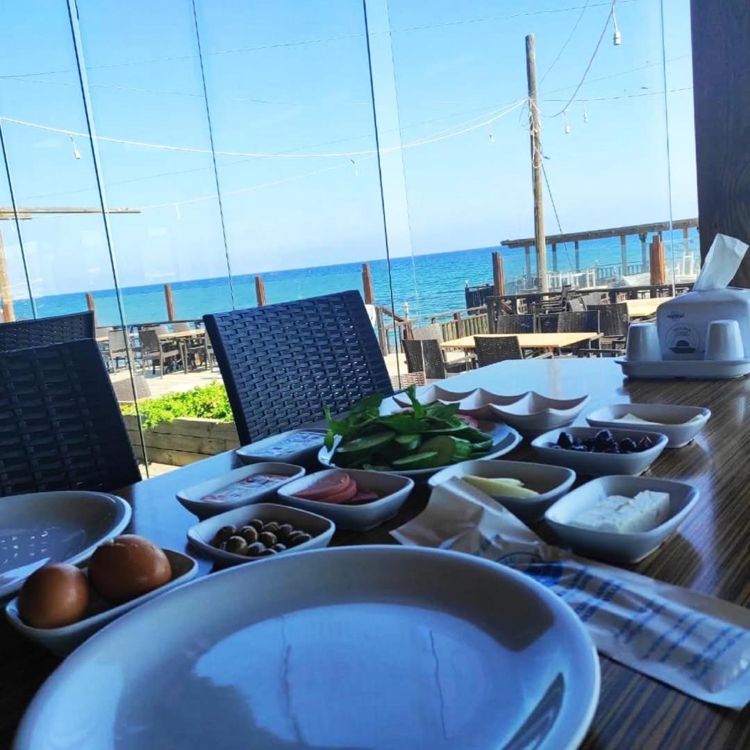 Zambak Holiday Village & Restaurant Superb Seafront Location ! Agios Georgios  Εξωτερικό φωτογραφία