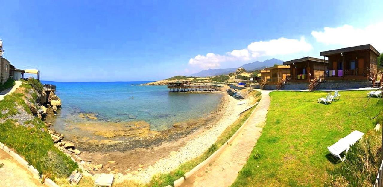 Zambak Holiday Village & Restaurant Superb Seafront Location ! Agios Georgios  Εξωτερικό φωτογραφία